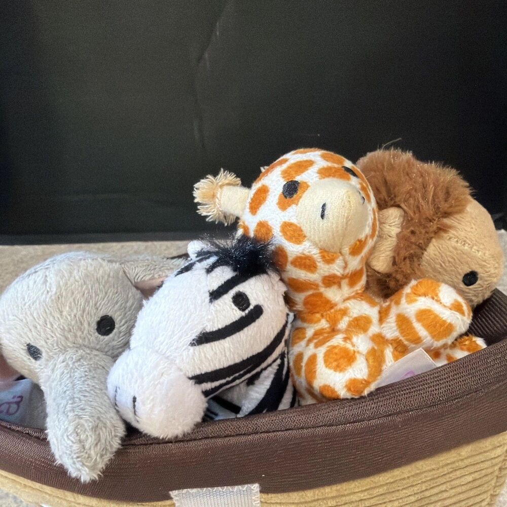Ebba Aurora Plush Take Along Noah's Ark Playset Lion Elephant  Zebra Giraffe￼ - Picture 2 of 7